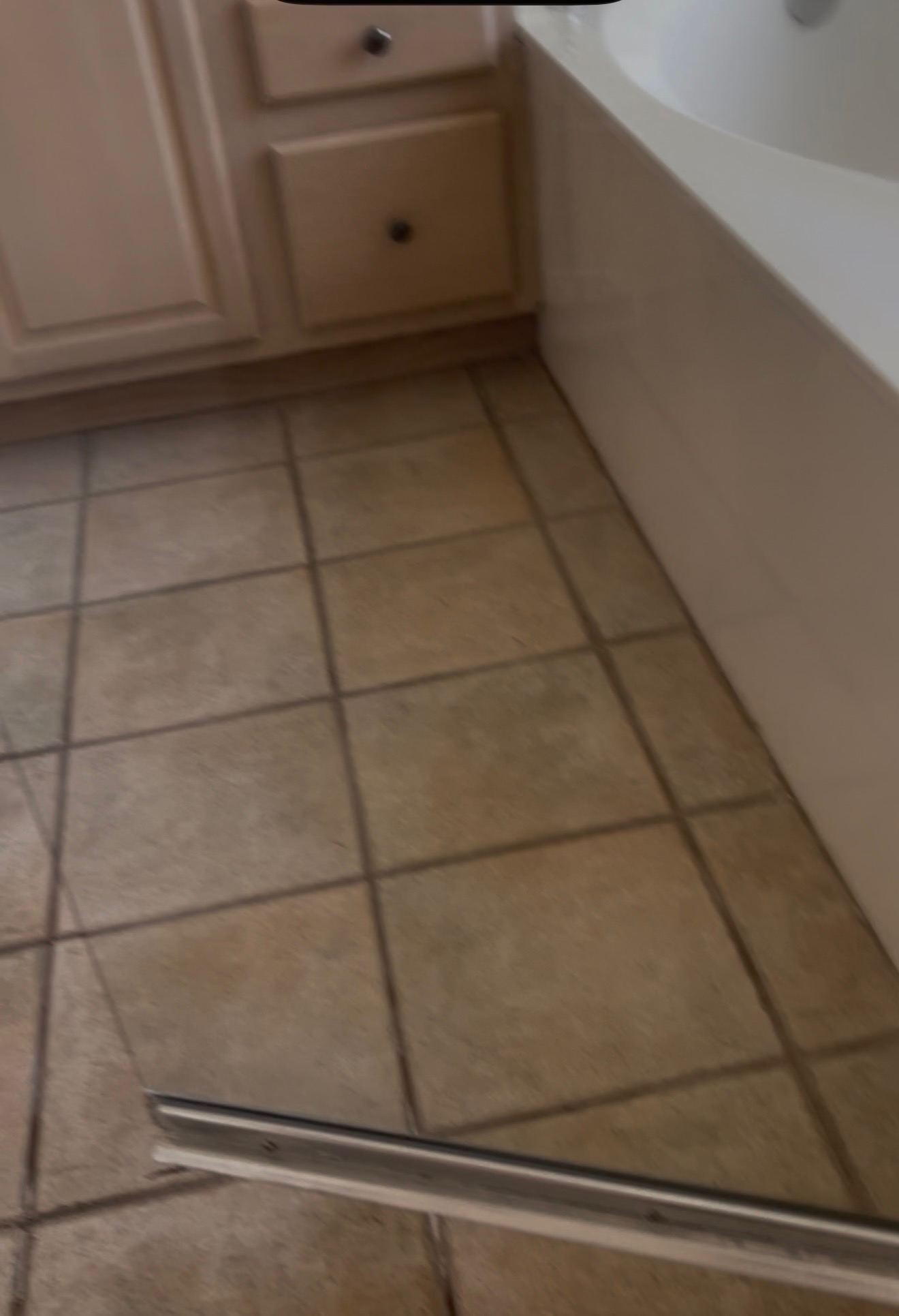 Master bath refresh — after JNJ Cleaning Service